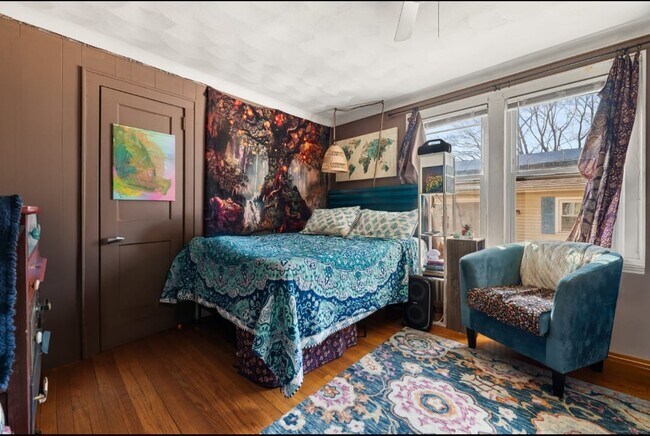 Foto del edificio - 116 Hillside Ave