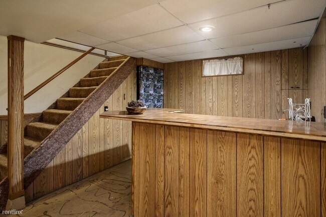 Foto del edificio - 3 br, 2 bath House - 719 Arnold Ave