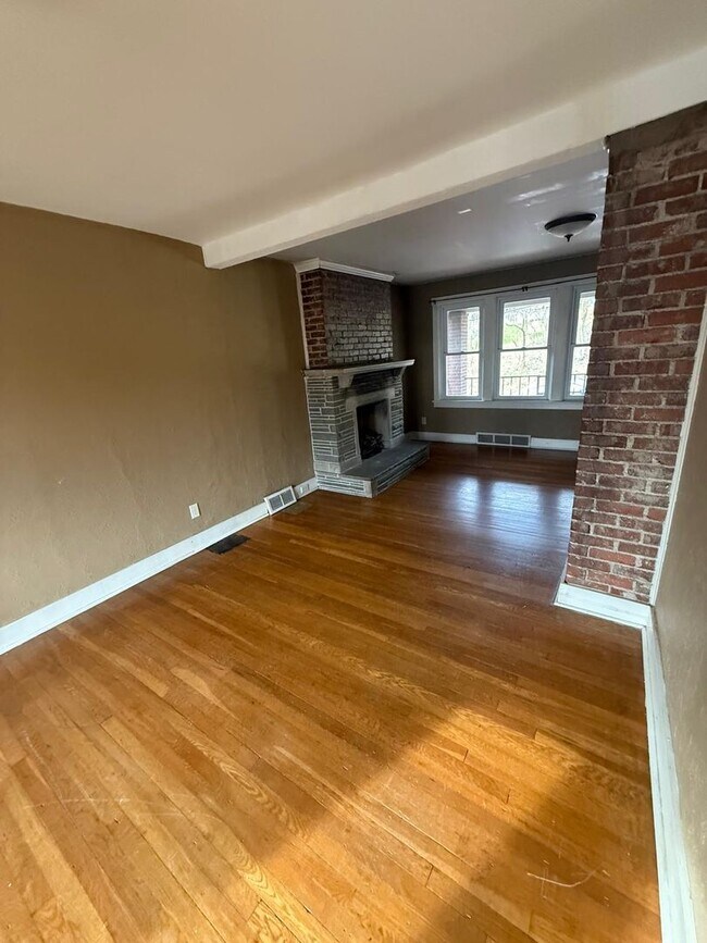 Foto del edificio - Newly Renovated 3BD 1BA house in Mt. Washington!