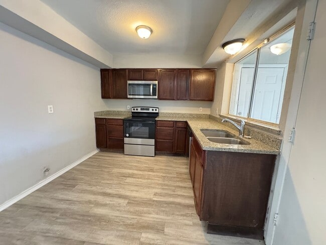 Foto del edificio - Cozy Living Near Rockwall Lake