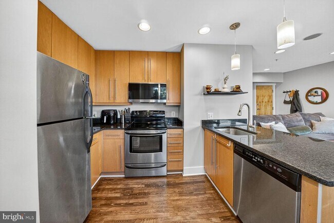 Foto del edificio - 2608 Sherman Ave NW