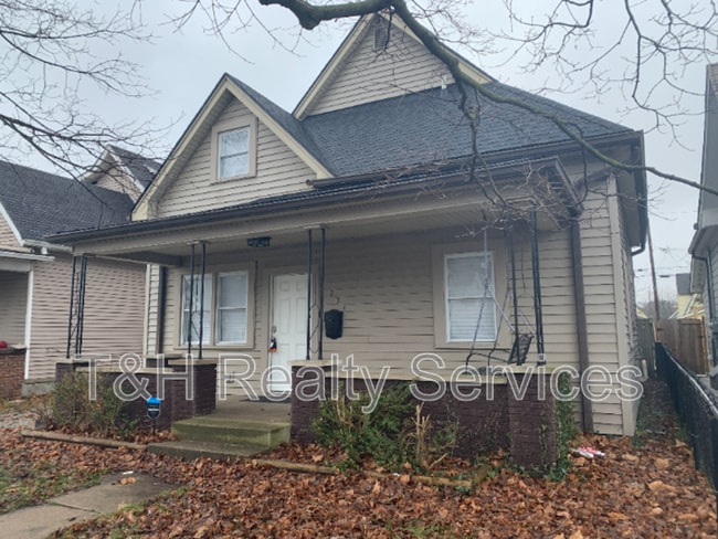 Building Photo - 234 N Addison St