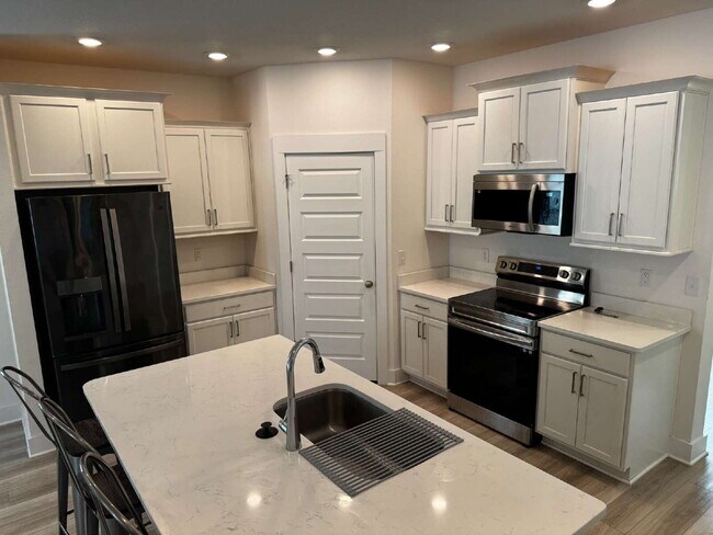 Foto del edificio - 157 Blooming Cv