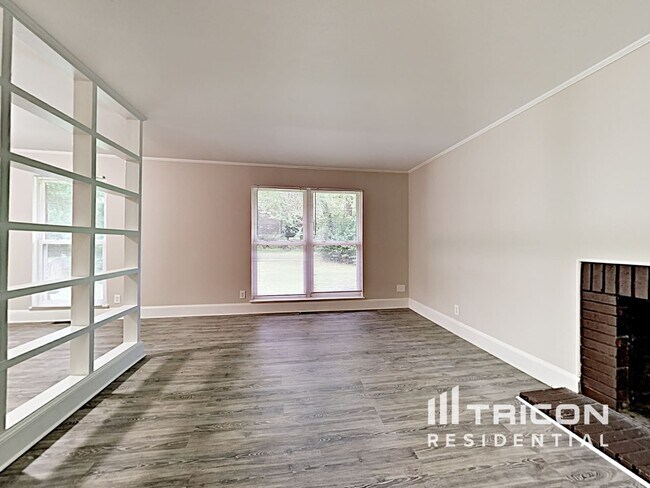 Foto del edificio - 5530 Wedgewood Drive Charlotte NC