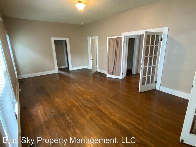 Building Photo - 4 br, 2 bath House - 817 w. North St.