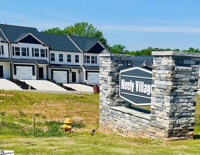 Foto del edificio - 100 Evergrace Wy