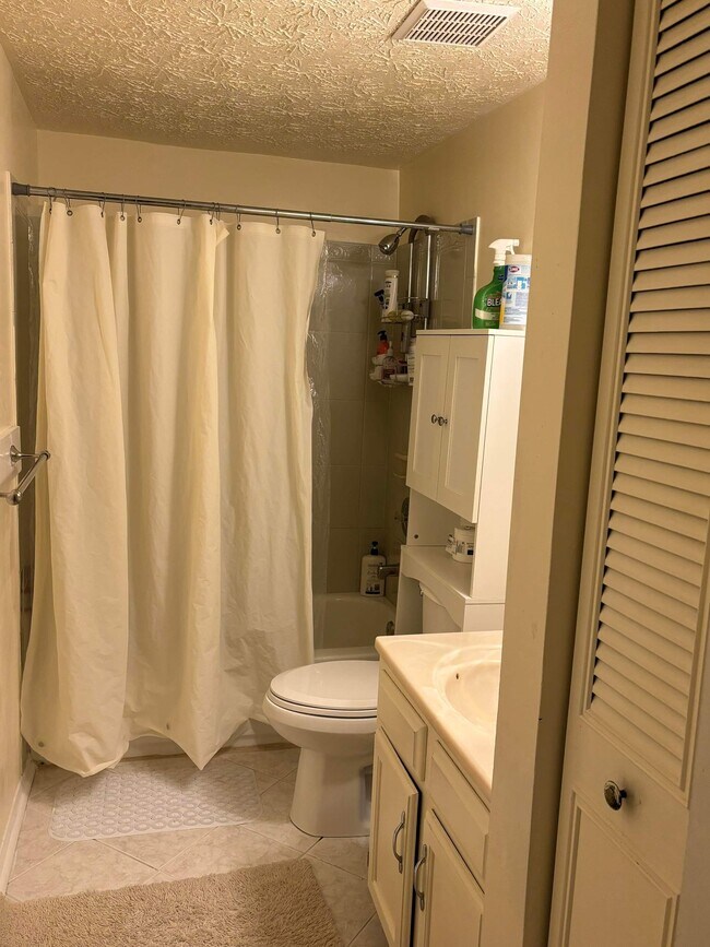 Building Photo - 6999 Villa del Rey Ct