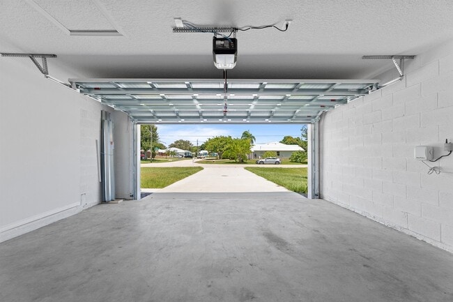 PORT ST LUCIE-SECTION 40 - PORT ST LUCIE-SECTION 40 House