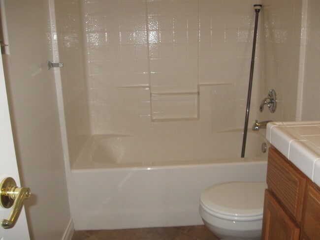 Foto del edificio - Northwest Home Coming Soon!