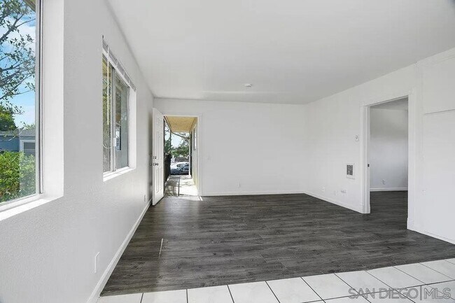 Foto del edificio - 5164 Landis St