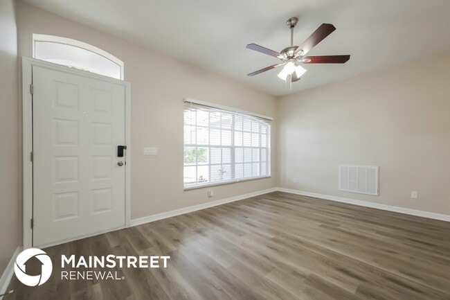 Foto del edificio - 2301 Jetridge St