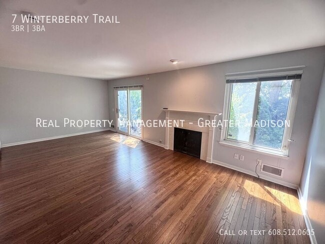 Foto del edificio - 7 Winterberry Trail