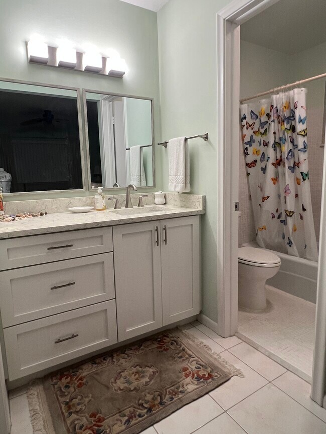 Foto del edificio - 430 High Point Dr