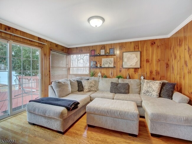 Foto del edificio - 2 Papakating Rd