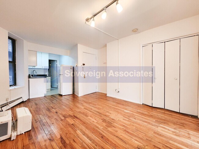 Building Photo - 169 East 102nd