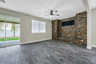 Building Photo - 6636 Petrified Forest St