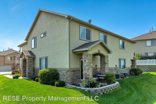 Building Photo - 3 br, 2.5 bath House - 4764 W Wagon Train Dr.