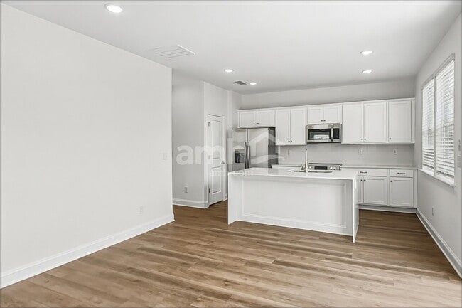 Building Photo - 4052 Williams Pond Rd