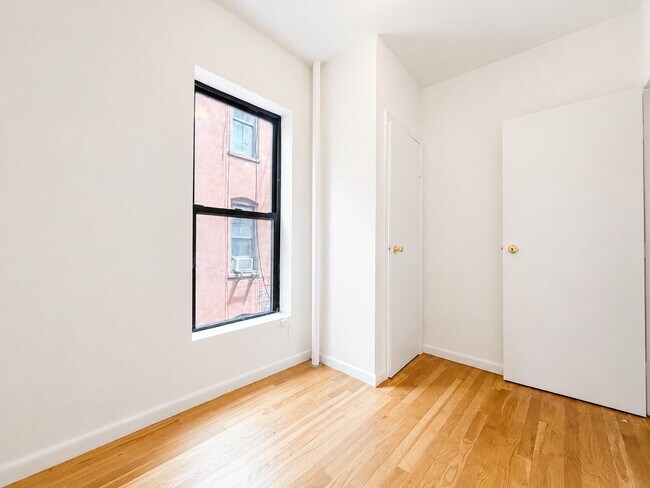 Foto del edificio - 1270 First Avenue