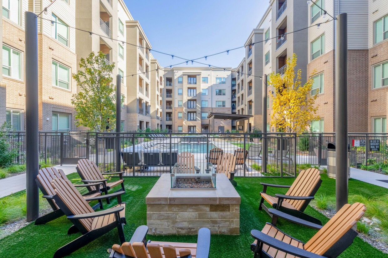 Cadence at Frisco Station - 4160 Gridiron Rd Frisco, TX