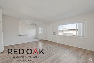 Building Photo - 2036 E Whiting Ave