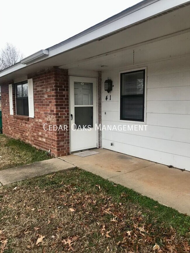 Foto del edificio - 801 N 17th Pl