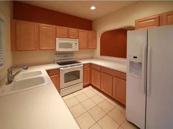 Building Photo - 12358 Destiny Dr