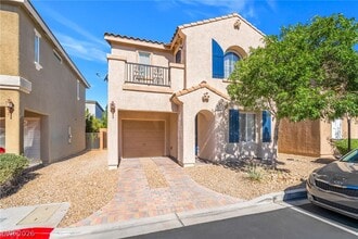 Building Photo - 10471 Masons Creek St