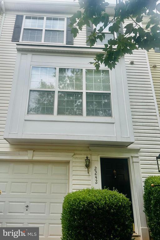 Building Photo - 2242 Blue Spruce Dr