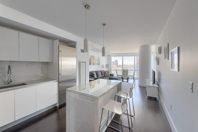 Foto del edificio - 77 Hudson St