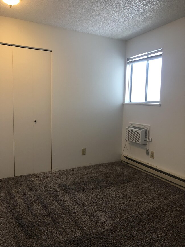 Foto del edificio - 6603 N Standard St