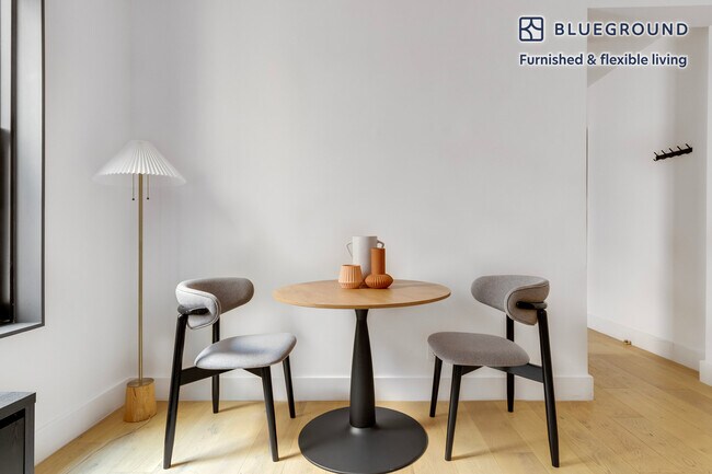 Foto del edificio - 145 Henry St