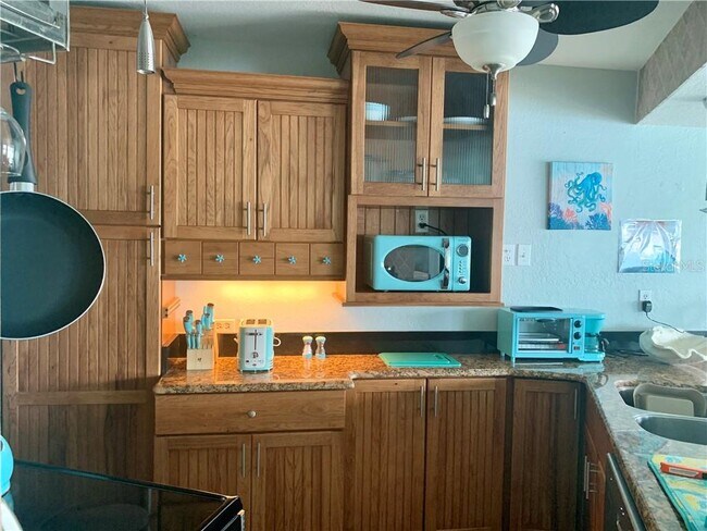 Building Photo - 205 Dolphin Point