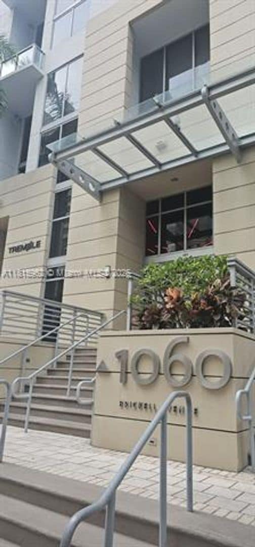 Photo - 1060 Brickell Ave Apartment