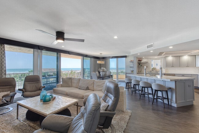 Building Photo - 230 Minorca Beach Way