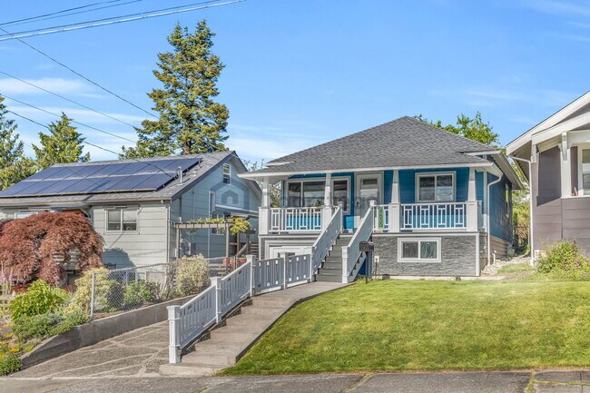 Building Photo - 4630 43rd Ave S