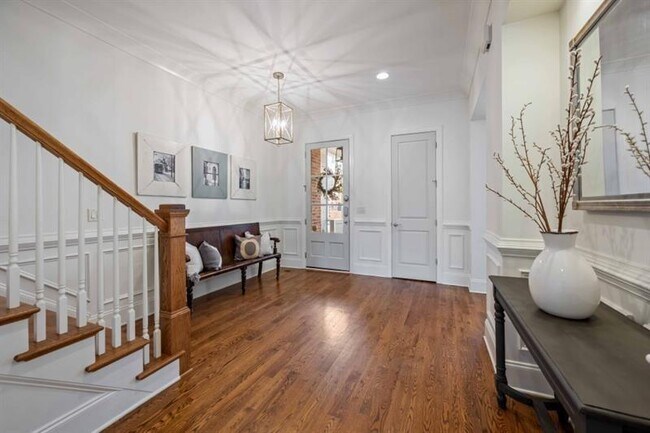 Building Photo - 12603 Itaska Walk