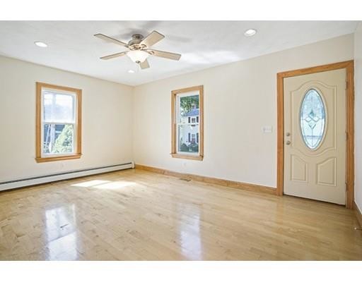 Building Photo - 32-32 Buckman St