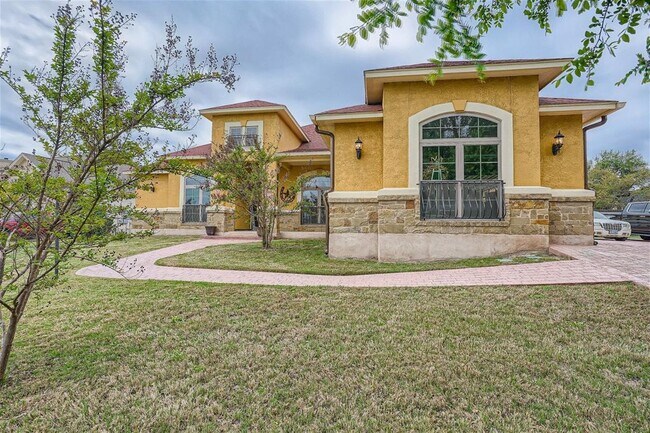 Foto del edificio - 15207 Nightingale Ln