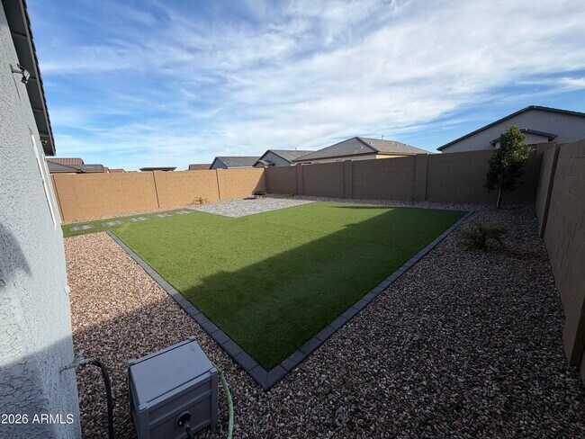 Foto del edificio - 4605 E Danta St