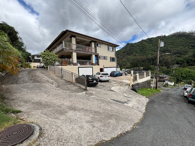 Photo - 1940 Iwaho Pl Apartment