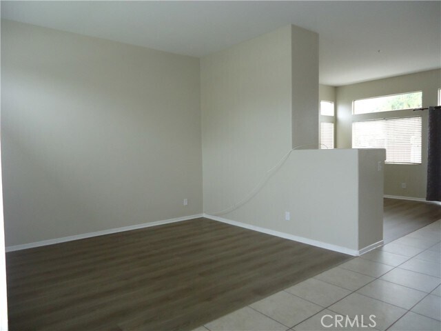 Foto del edificio - 6032 Kendrick Dr