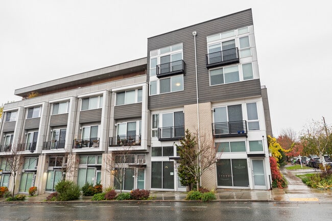 Photo - 1624 E Yesler Wy Townhome