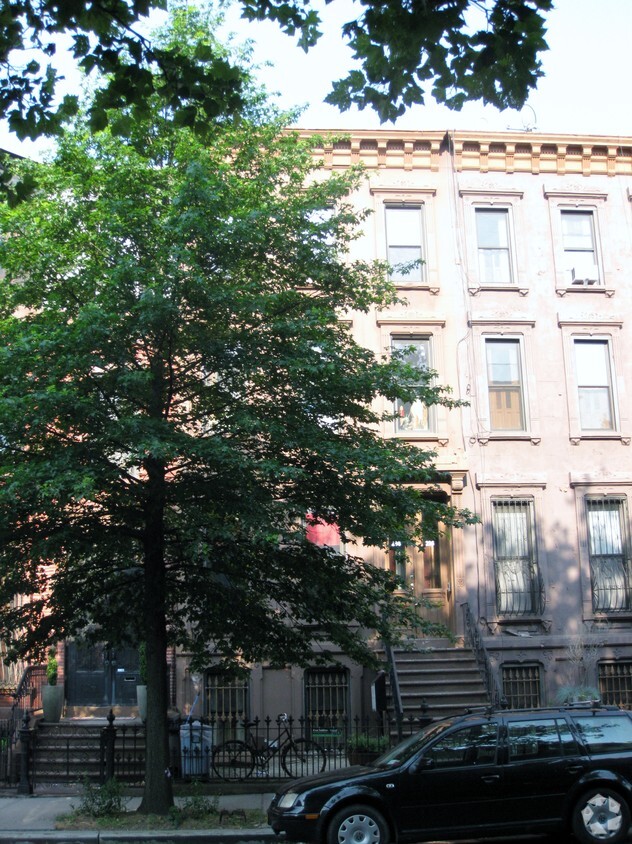 Building Photo - 293 Stuyvesant Ave