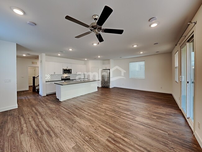 Building Photo - 9123 Taft Point Ct