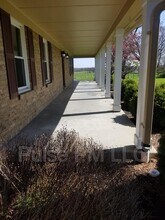 Building Photo - 15047 Porter Rd