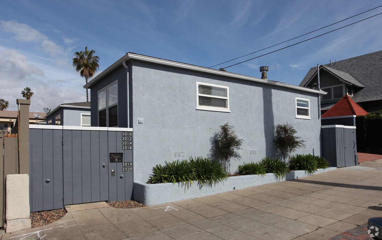 Primary Photo - 3010-3020 Beech St