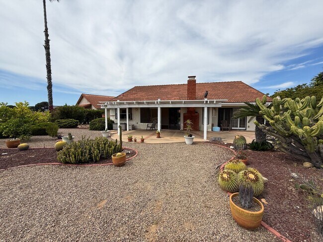 Foto del edificio - Amazing Oaks North Home with a View!