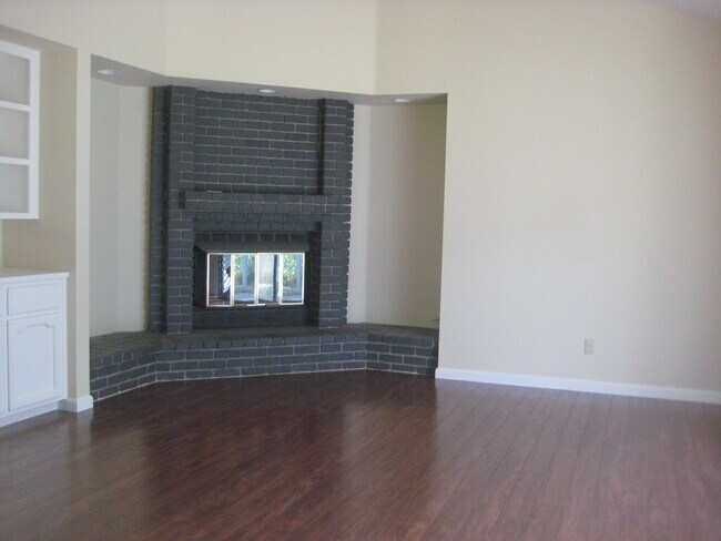 Foto del edificio - 501 Wellfleet Dr
