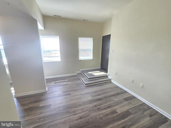 Building Photo - 317 East St